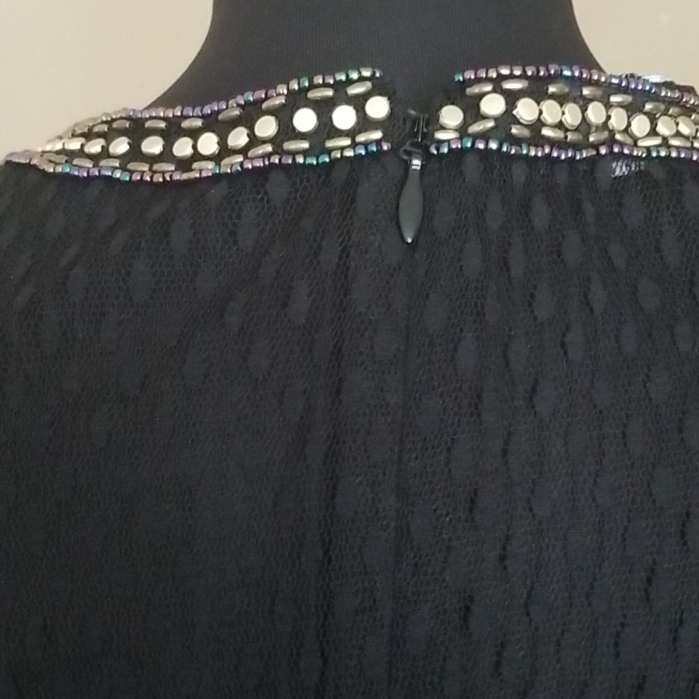 Dress - Picture 6 of 8